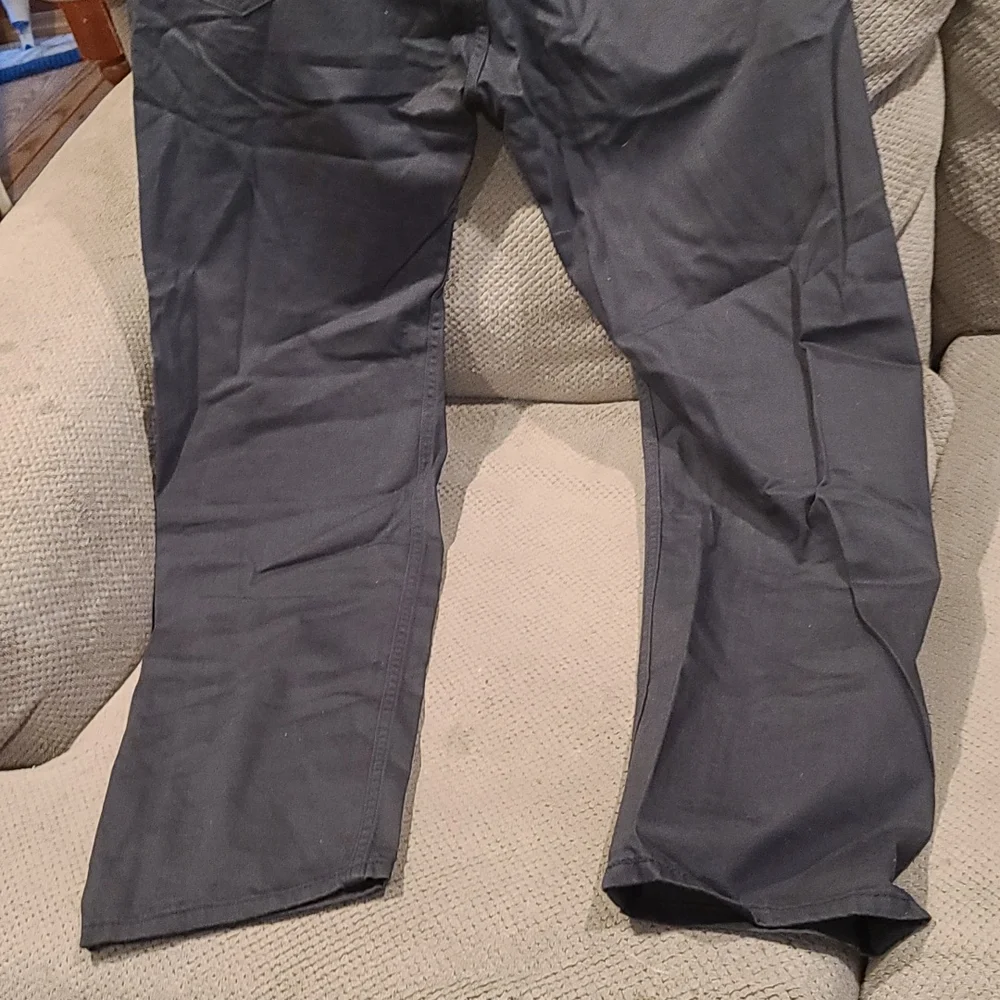 Nwot men's Levi's regular fit straight stretch pants jeans size 38x32